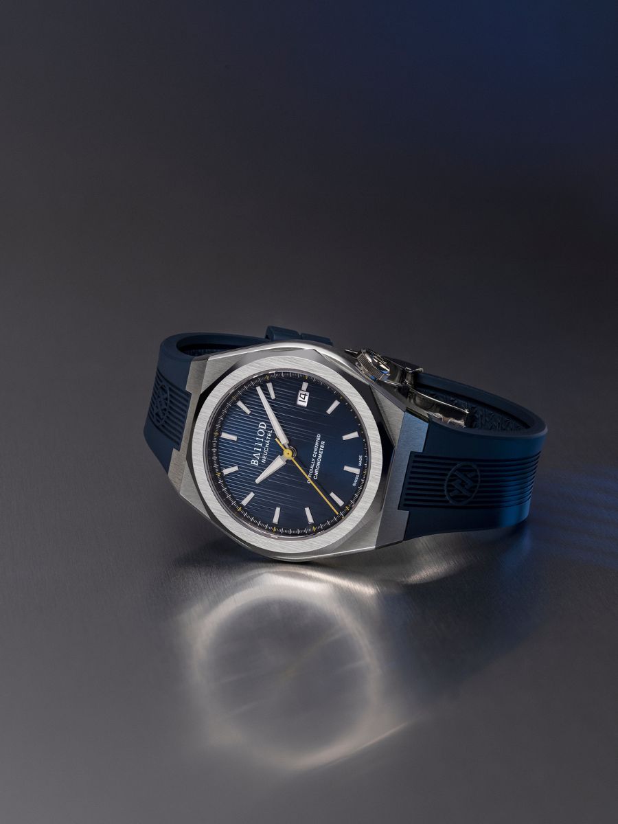 Chapitre 7 Chronomètre Absolute Blue (bracelet en acier inoxydable)