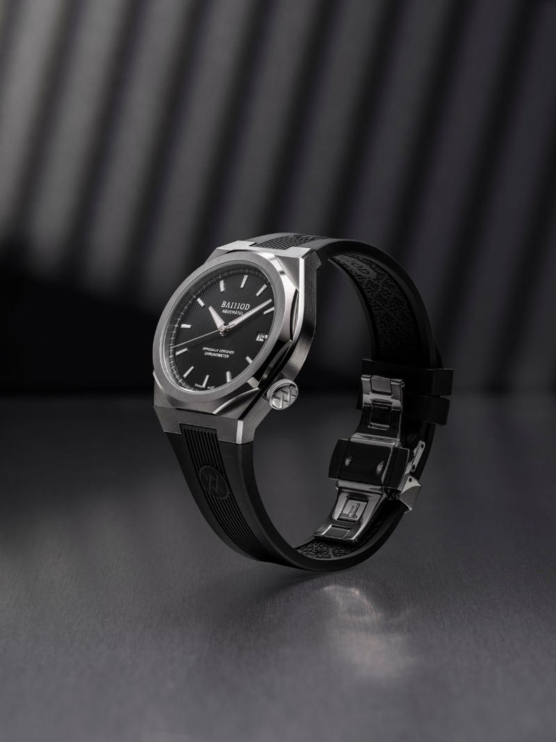 Chapter 7 Chronometer Jet Black